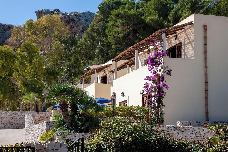 Villaggio Cala Mancina - Genel