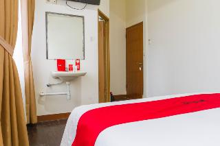 RedDoorz Plus @ Surapati 2 fotoÄŸrafÄ±