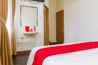 RedDoorz Plus @ Surapati 2 fotoÄŸrafÄ±