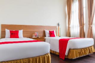 RedDoorz Plus @ Surapati 2 fotoÄŸrafÄ±