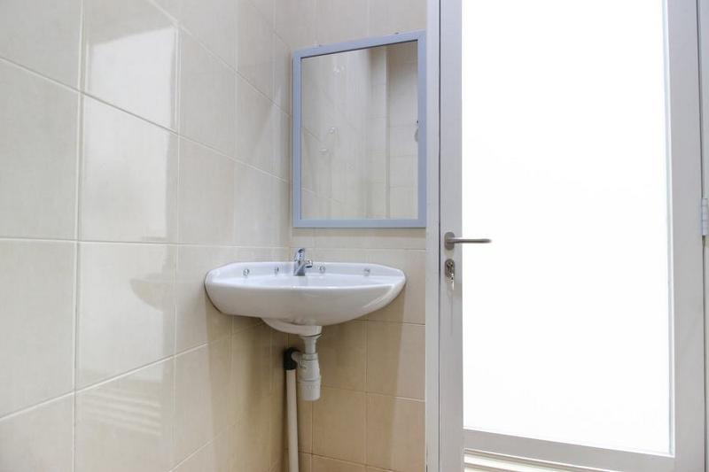 RedDoorz near Jogja City Mall 3 - Oda