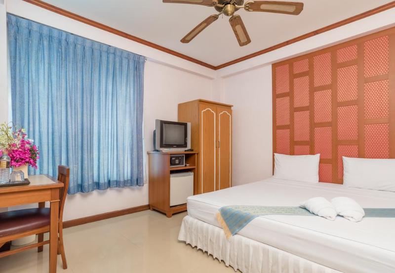 New Siam III Guest House - Oda