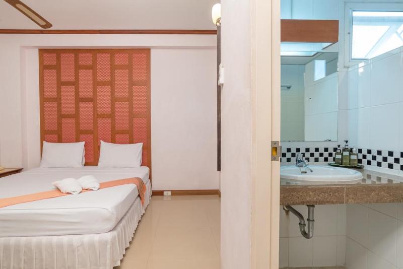 New Siam III Guest House - Oda