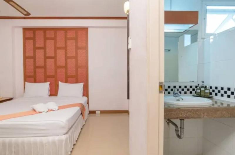 New Siam III Guest House - Oda