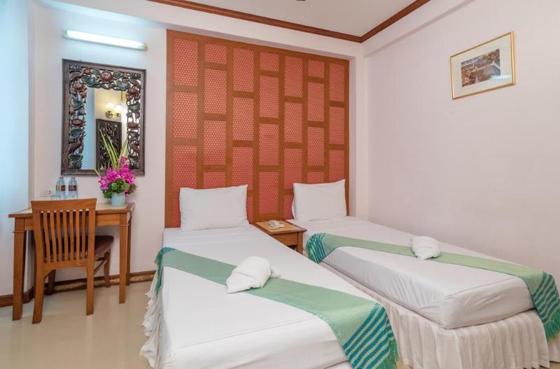 New Siam III Guest House - Oda