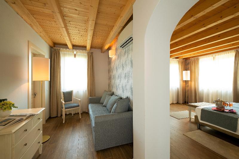Borgo Romantico Green Wine Relais - Oda