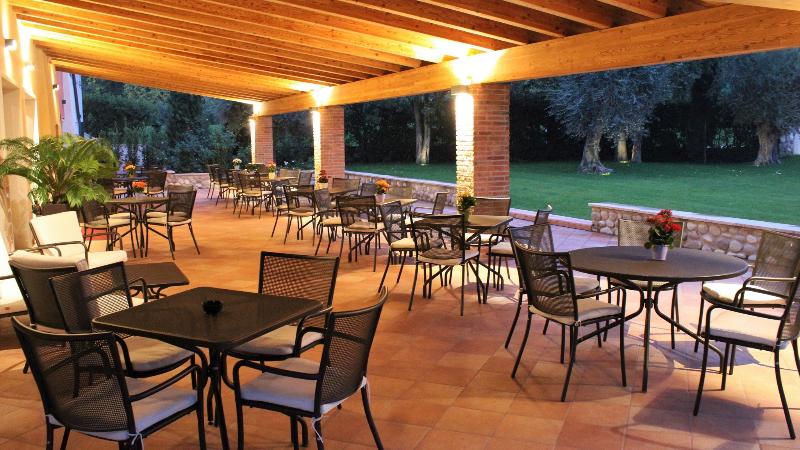 Borgo Romantico Green Wine Relais - Teras