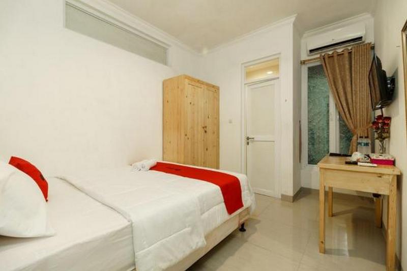 RedDoorz Syariah Plus near Pancoran 2 - Oda