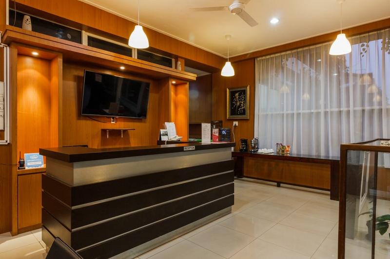 RedDoorz Premium @ Ampera Raya 2 - Lobi