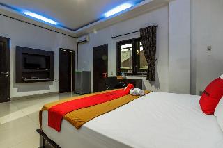 RedDoorz Premium @ Ampera Raya 2 fotoÄŸrafÄ±
