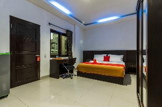 RedDoorz Premium @ Ampera Raya 2 fotoÄŸrafÄ±