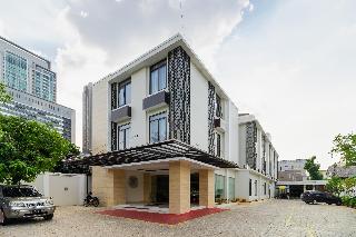 RedDoorz Plus near Lippo Mall Kemang 2 otel fotoğrafı