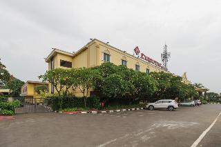RedDoorz Plus near Dunia Fantasi Ancol fotoÄŸrafÄ±