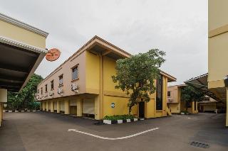 RedDoorz Plus near Dunia Fantasi Ancol fotoÄŸrafÄ±