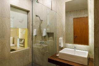 RedDoorz Plus near Dunia Fantasi Ancol fotoÄŸrafÄ±