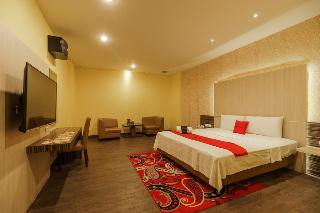 RedDoorz Plus near Dunia Fantasi Ancol fotoÄŸrafÄ±