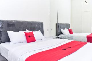 RedDoorz Plus @ Kemayoran otel fotoğrafı