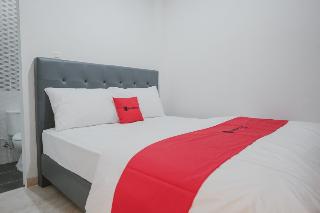 RedDoorz near Taman Palem fotoÄŸrafÄ±