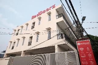 RedDoorz near Taman Palem otel fotoğrafı