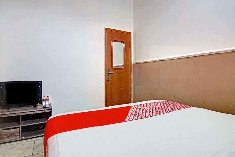 OYO 90358 Poris Residence - Oda
