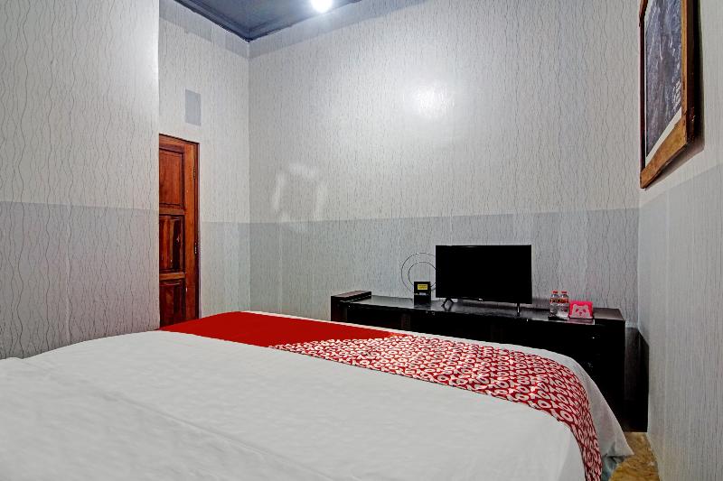 OYO 90358 Poris Residence - Oda
