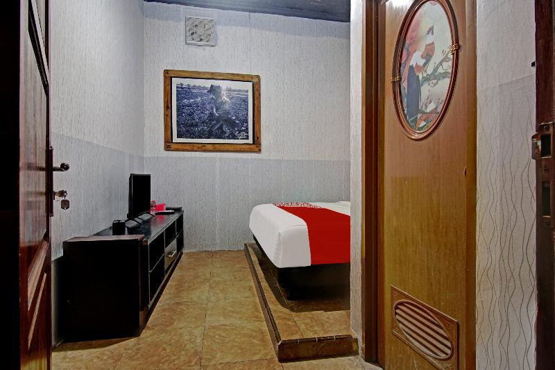 OYO 90358 Poris Residence - Oda