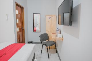 RedDoorz Syariah near Siloam Hospital Kebon Jeruk fotoÄŸrafÄ±