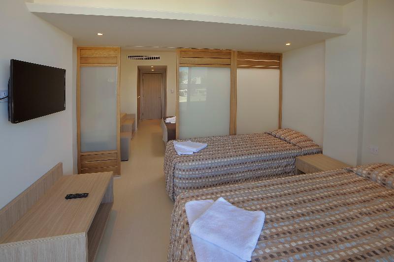 Nelia Beach Hotel & Spa - Oda