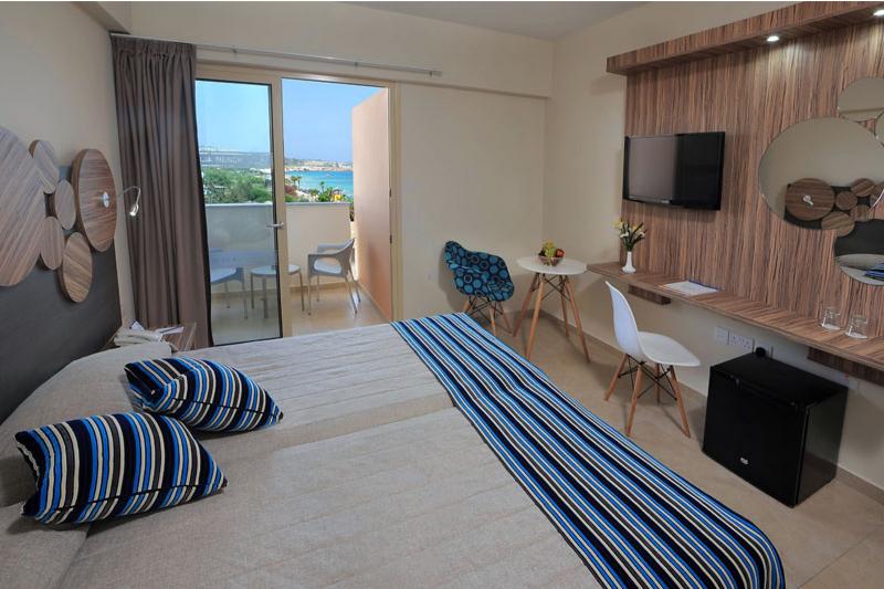 Nelia Beach Hotel & Spa - Oda