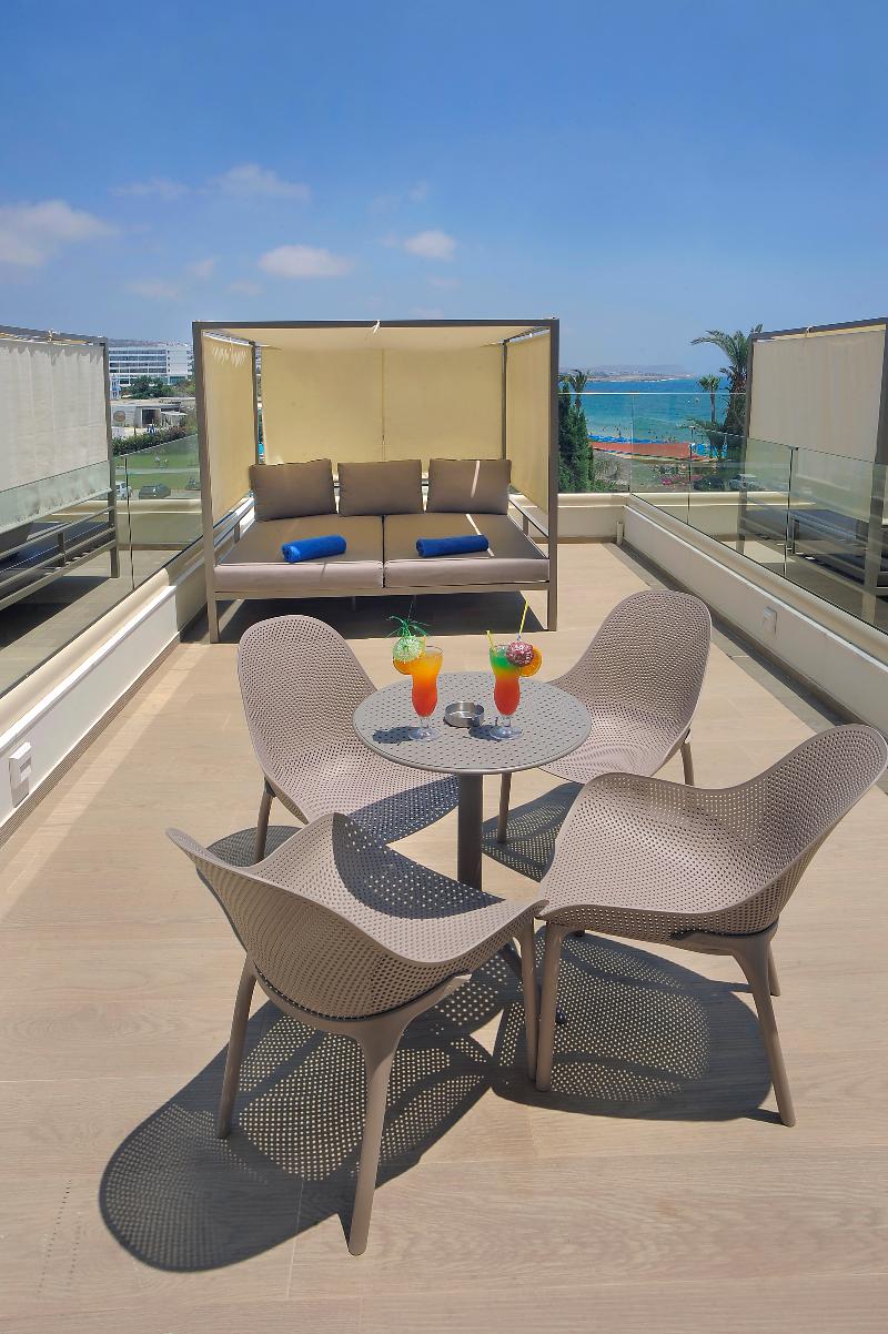 Nelia Beach Hotel & Spa - Oda