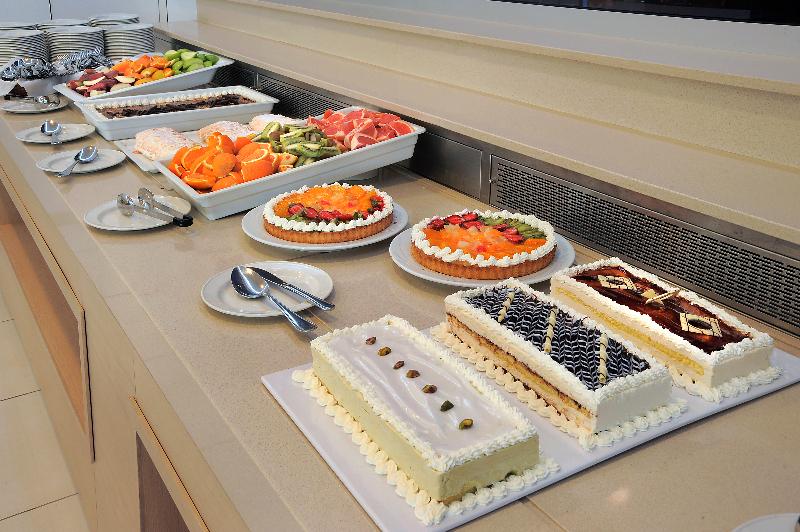 Nelia Beach Hotel & Spa - Restoran