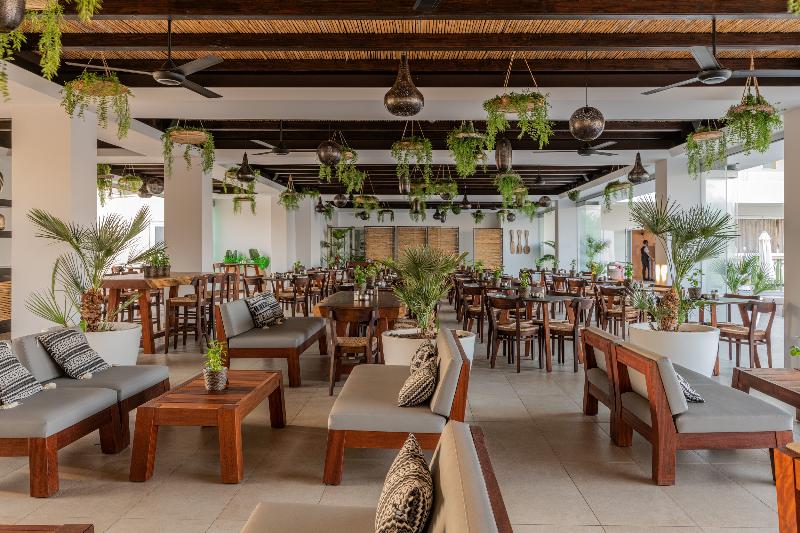 Nelia Beach Hotel & Spa - Restoran