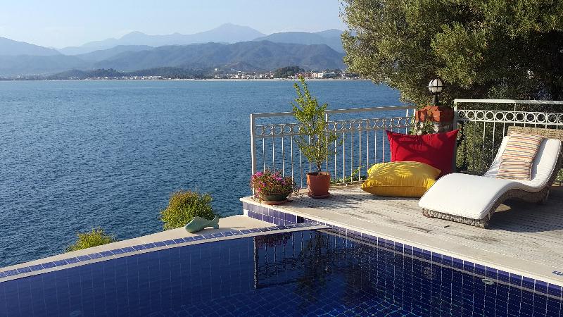 Ece Boutique Hotel - Sovalye Island - Havuz
