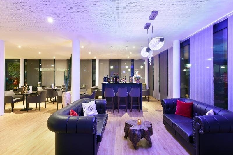 Amedia Luxury Suites Graz a Trademark by Wyndham - Bar