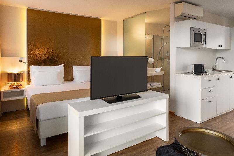 Amedia Luxury Suites Graz a Trademark by Wyndham - Oda