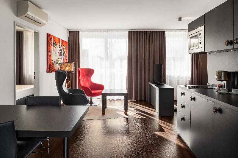 Amedia Luxury Suites Graz a Trademark by Wyndham - Oda