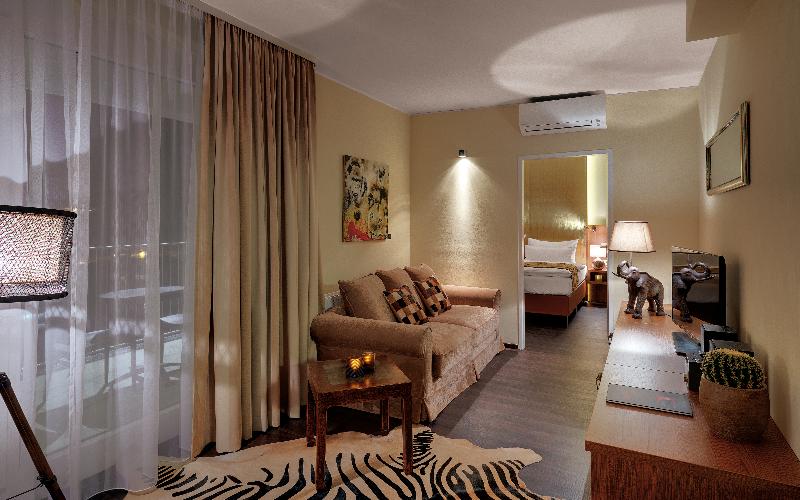 Amedia Luxury Suites Graz a Trademark by Wyndham - Oda