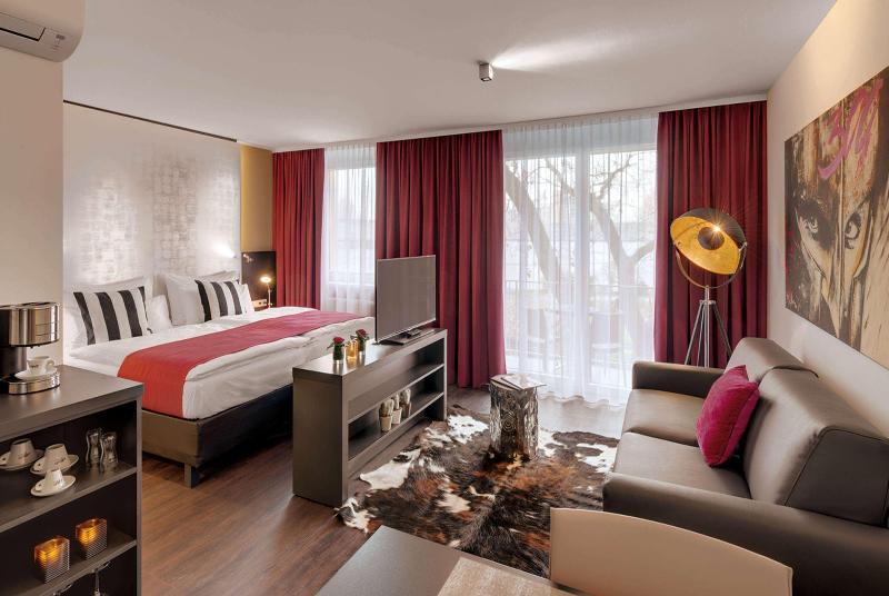 Amedia Luxury Suites Graz a Trademark by Wyndham - Oda