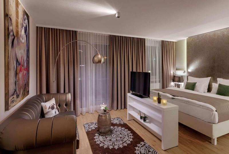 Amedia Luxury Suites Graz a Trademark by Wyndham - Oda