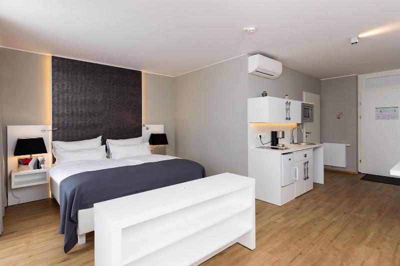 Amedia Luxury Suites Graz a Trademark by Wyndham - Oda
