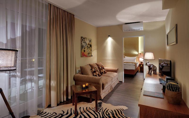 Amedia Luxury Suites Graz a Trademark by Wyndham - Oda