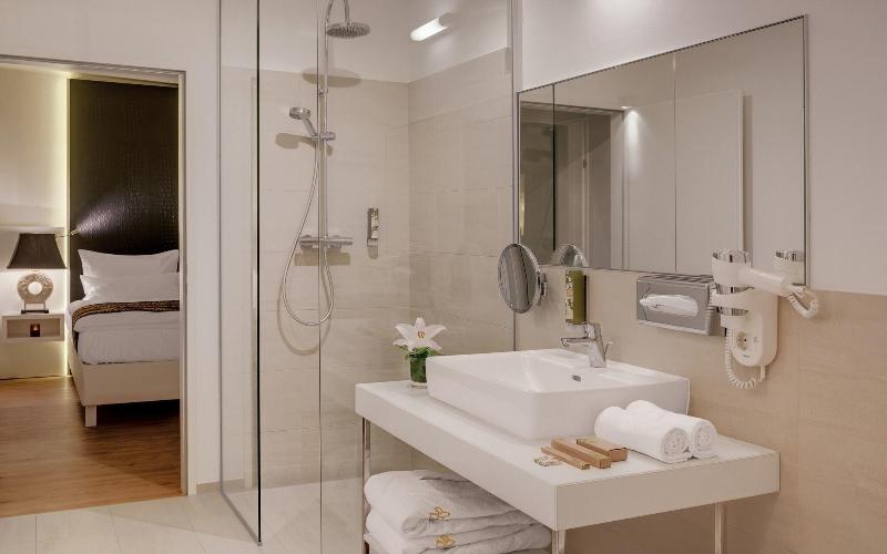 Amedia Luxury Suites Graz a Trademark by Wyndham - Oda