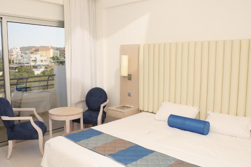 Vrissiana Beach Hotel - Oda