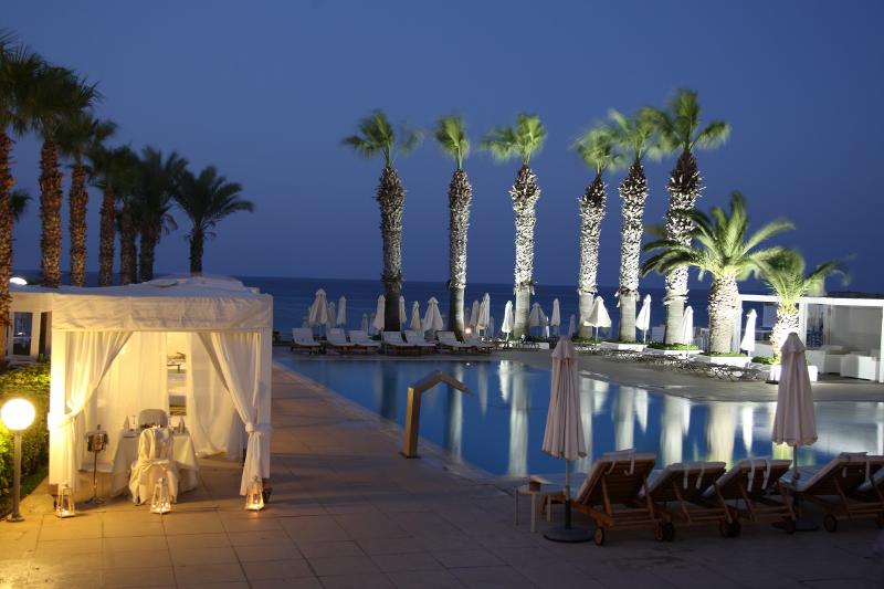 Vrissiana Beach Hotel - Havuz