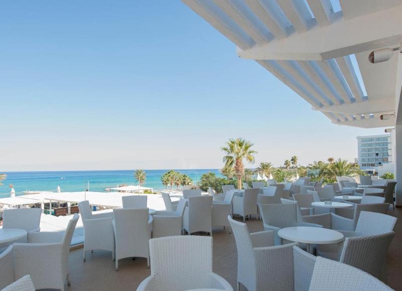 Vrissiana Beach Hotel - Teras