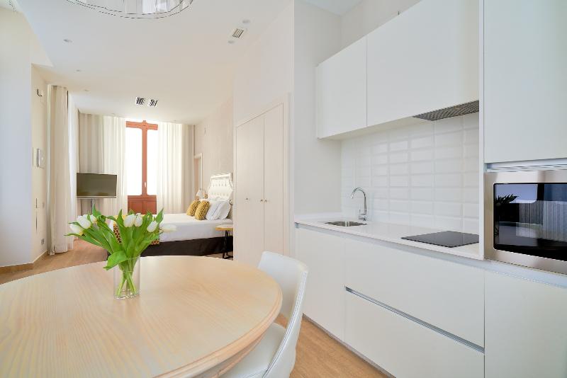 Tandem Soho Suites - Oda