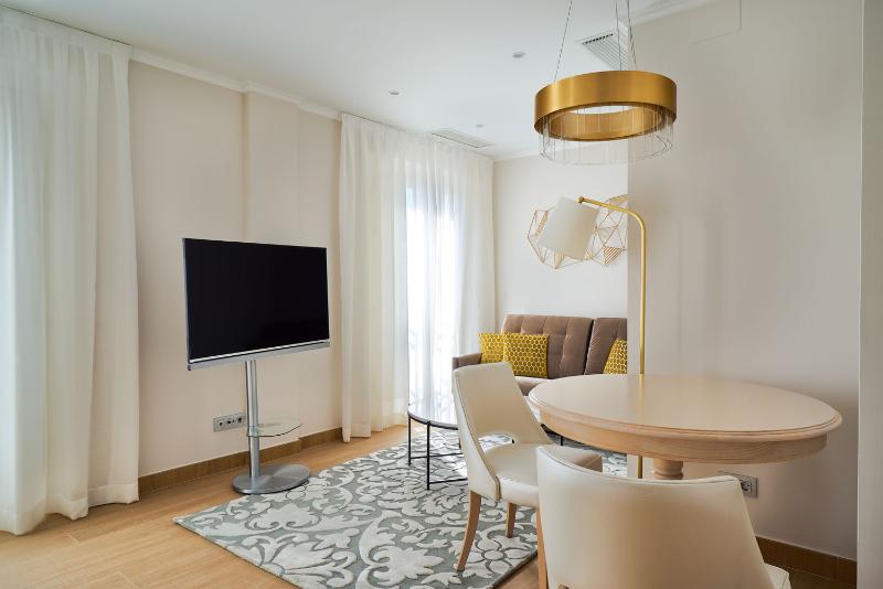 Tandem Soho Suites - Oda
