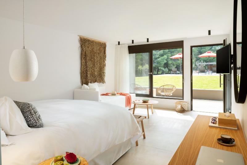 Amantes Villas And Suites - Oda