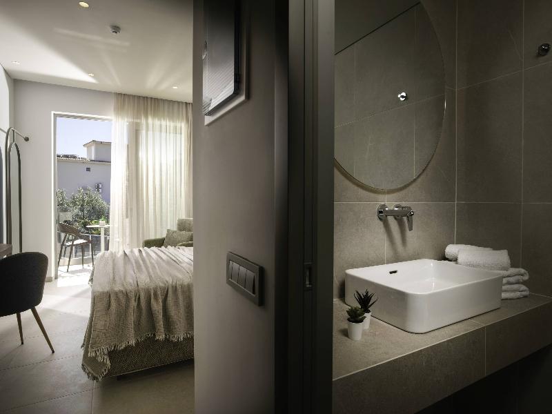 Karras Grande Resort - Oda