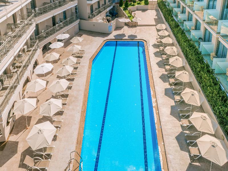 Karras Grande Resort - Havuz
